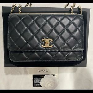 CHANEL Lambskin Quilted Trendy CC Wallet On Chain WOC Black